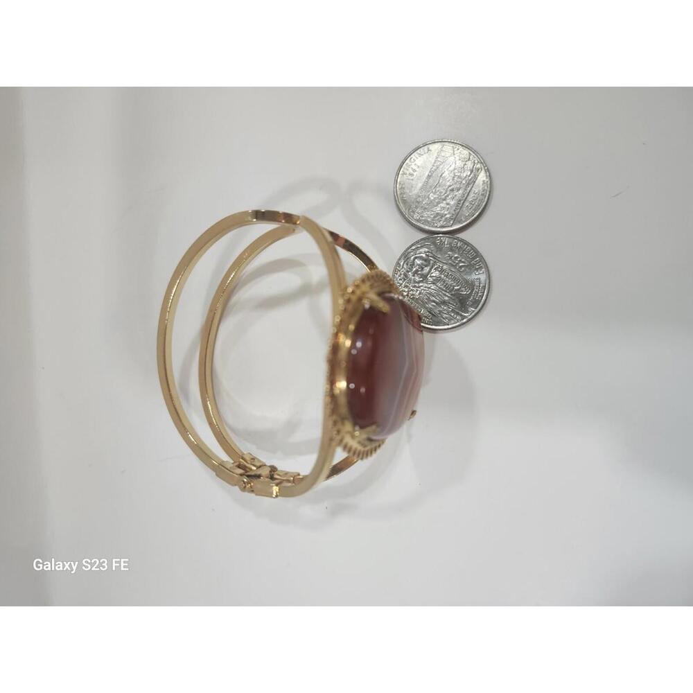 Vintage Victorian Style Agate Gem Bracelet In Gold Tone Setting Bangel Jewelery - Picture 3 of 6